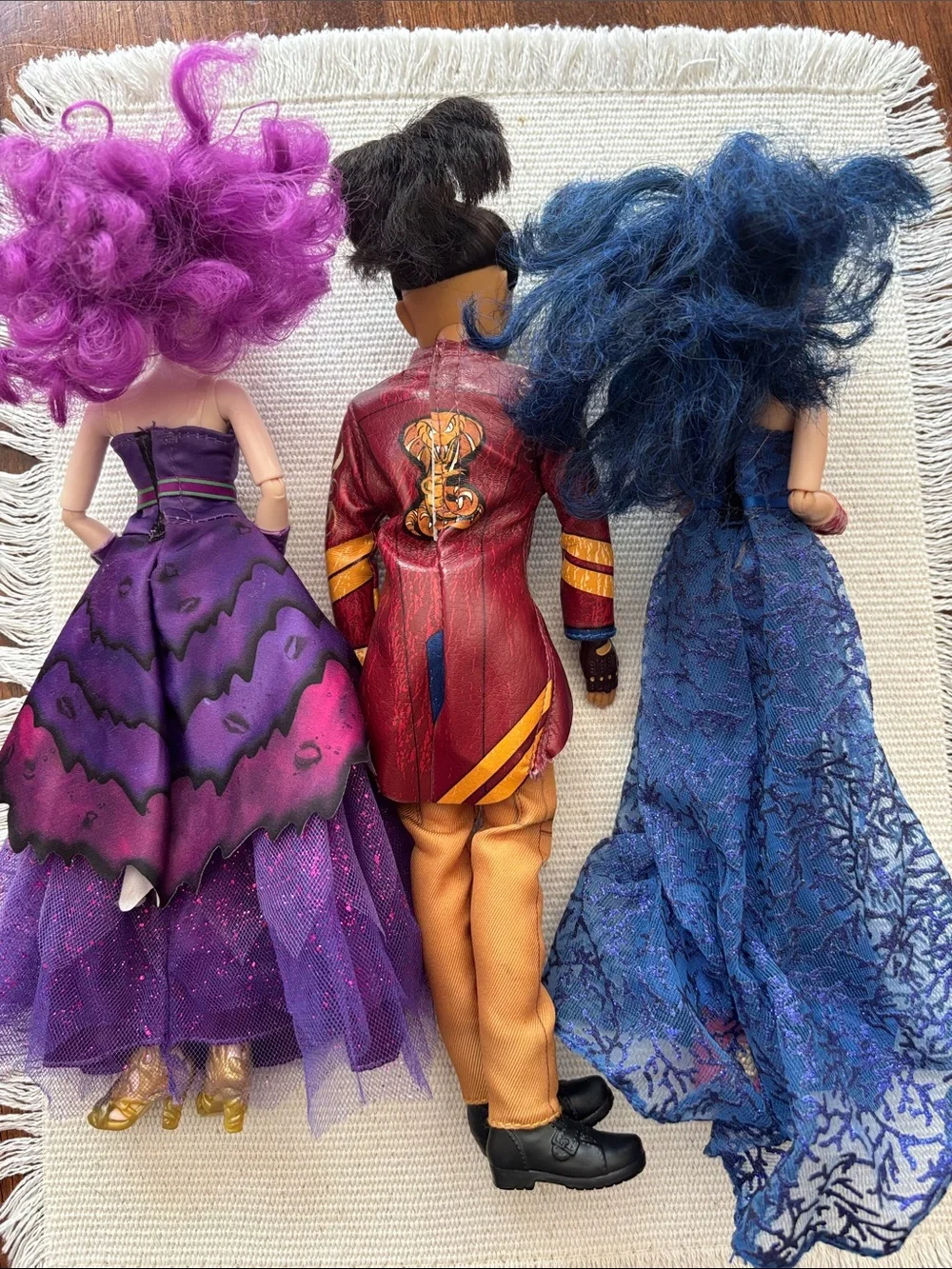 Disney Descendants 2 Isle of the Lost dolls featuring Mal, Jay, and Evie.
